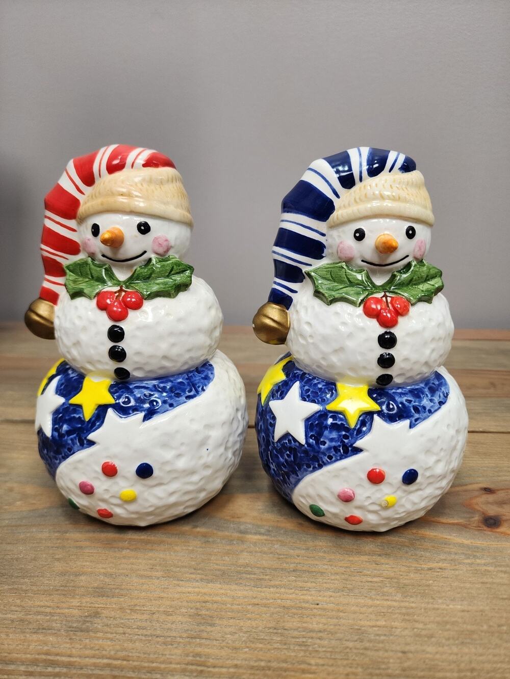 Noritake EPOCH 6.5 In Tall Mr Snowman Figurine Salt and Pepper Set